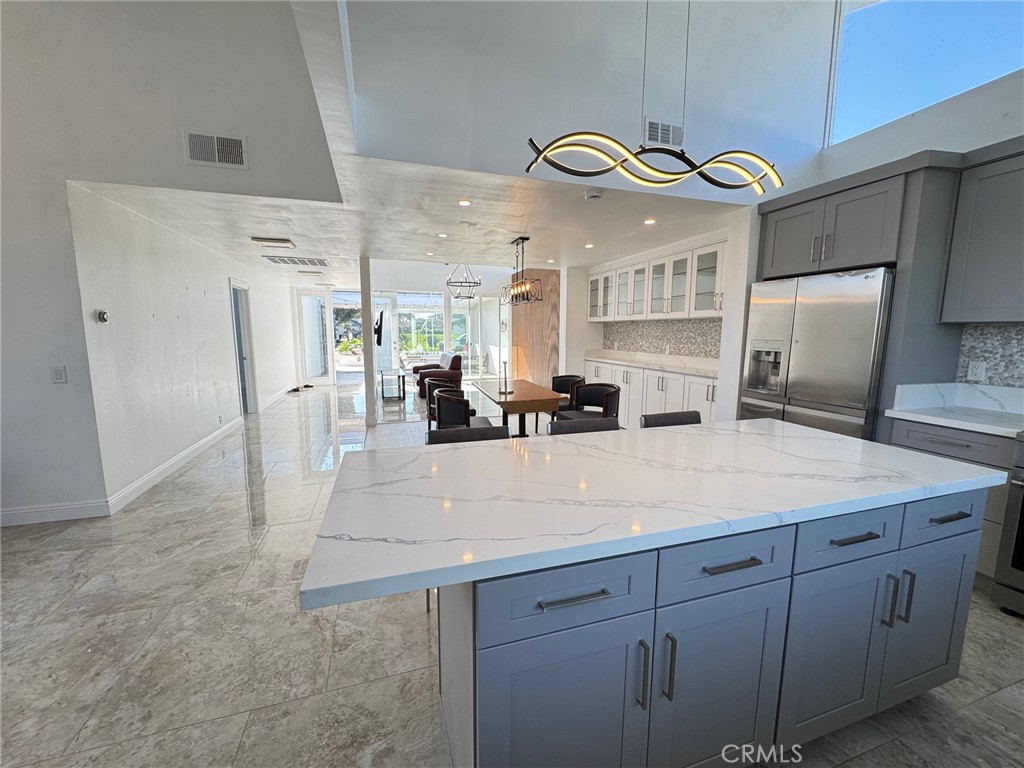 Beach Homes (BCHM) - Residential Lease