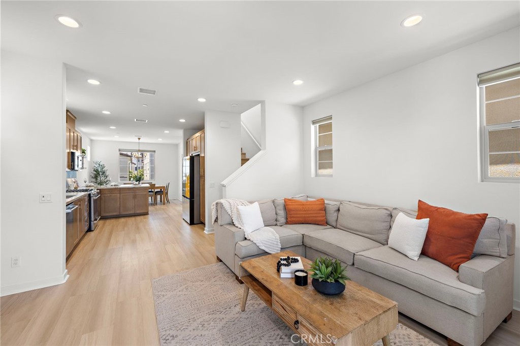 222 Goldfinch Street, Rancho Mission Viejo CA 92694 - Photo 11