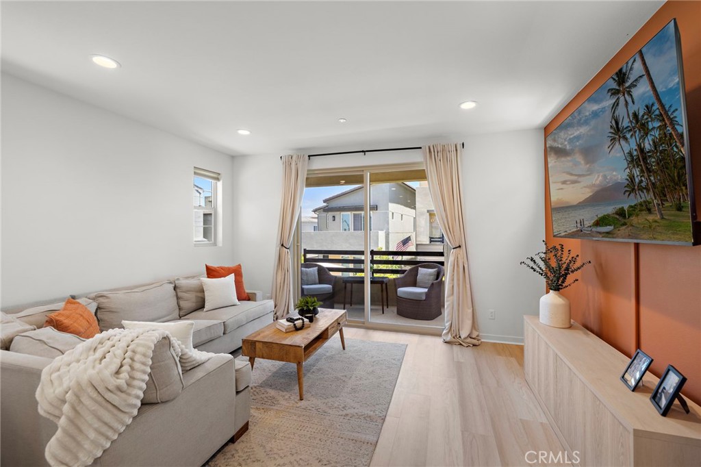 222 Goldfinch Street, Rancho Mission Viejo CA 92694 - Photo 7