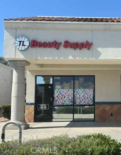 7197 BOULDER Avenue 12 Highland CA 92346