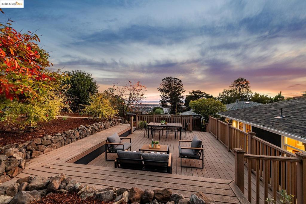 OAKMORE - Residential