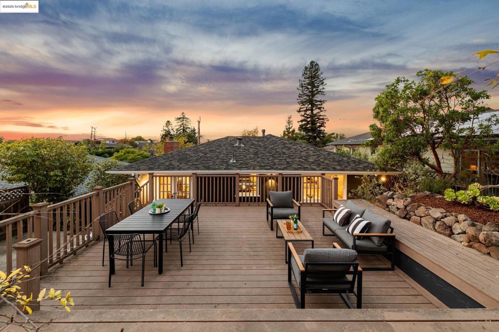 OAKMORE - Residential