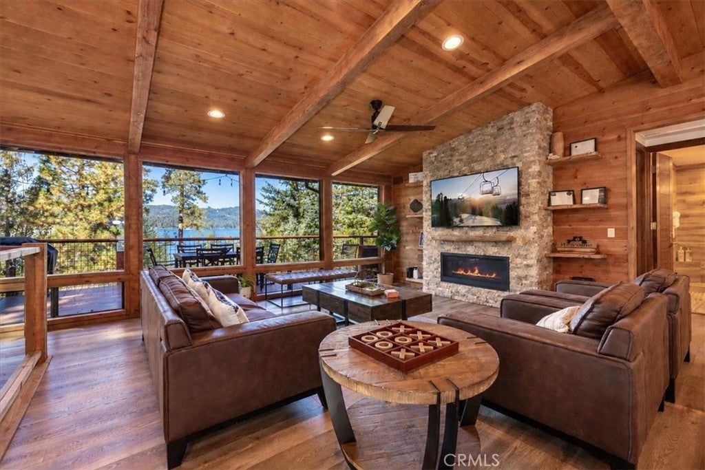38840 Waterview