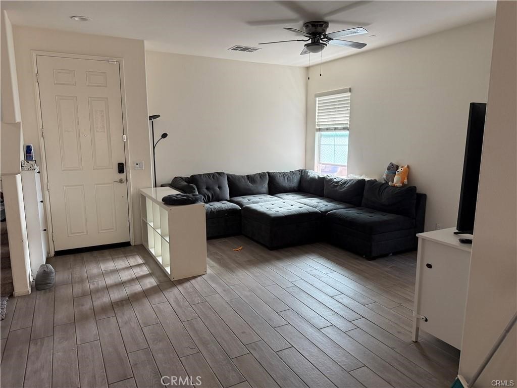 5370 N Alumni Lane