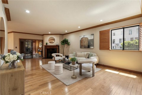 Photo of 4444 Wilshire Boulevard #102, Los Angeles, CA 90010 (MLS # PW26228250)