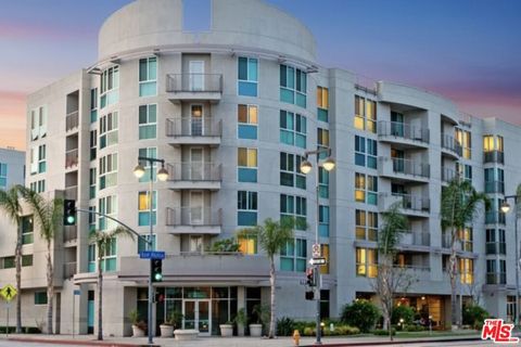 Photo of 267 S San Pedro Street #306, Los Angeles, CA 90012 (MLS # 25621117)