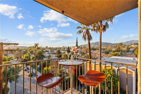 Photo of 1517 E Garfield Ave #53, Glendale, CA 91205 (MLS # SR26052963)