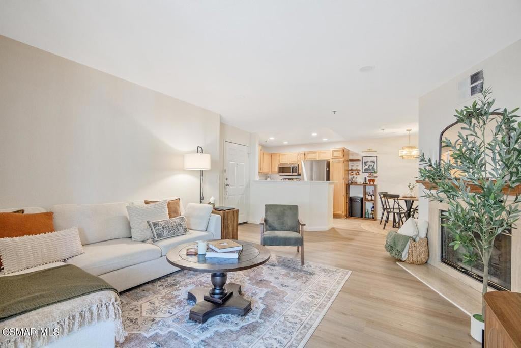 5837 Oak Bend Lane 310