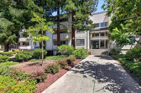 Photo of 39951 Fremont Boulevard #218, Fremont, CA 94538 (MLS # ML82053323)