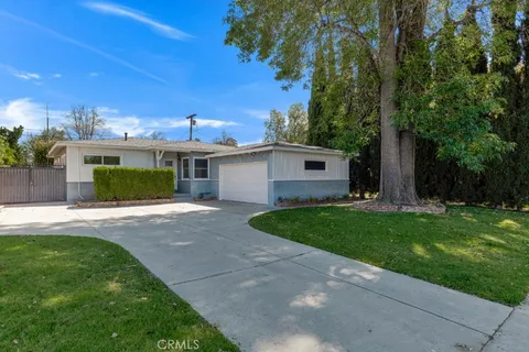 10926 Gaynor Avenue, Granada Hills, CA 91344 - MLS#: SR26042416