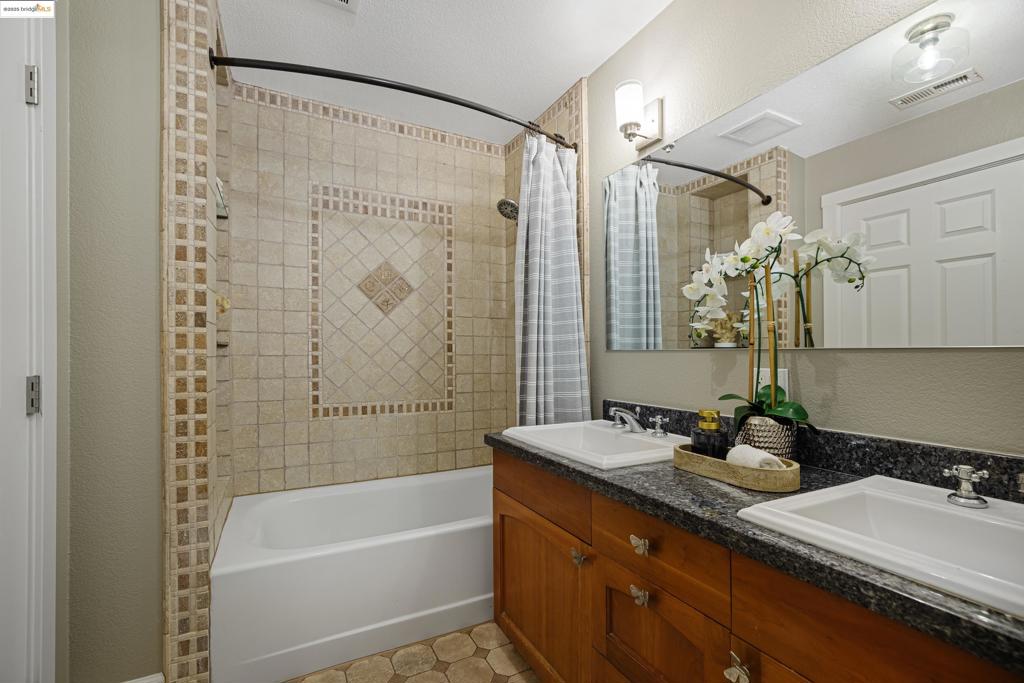 NORTH BERKELEY - Residential