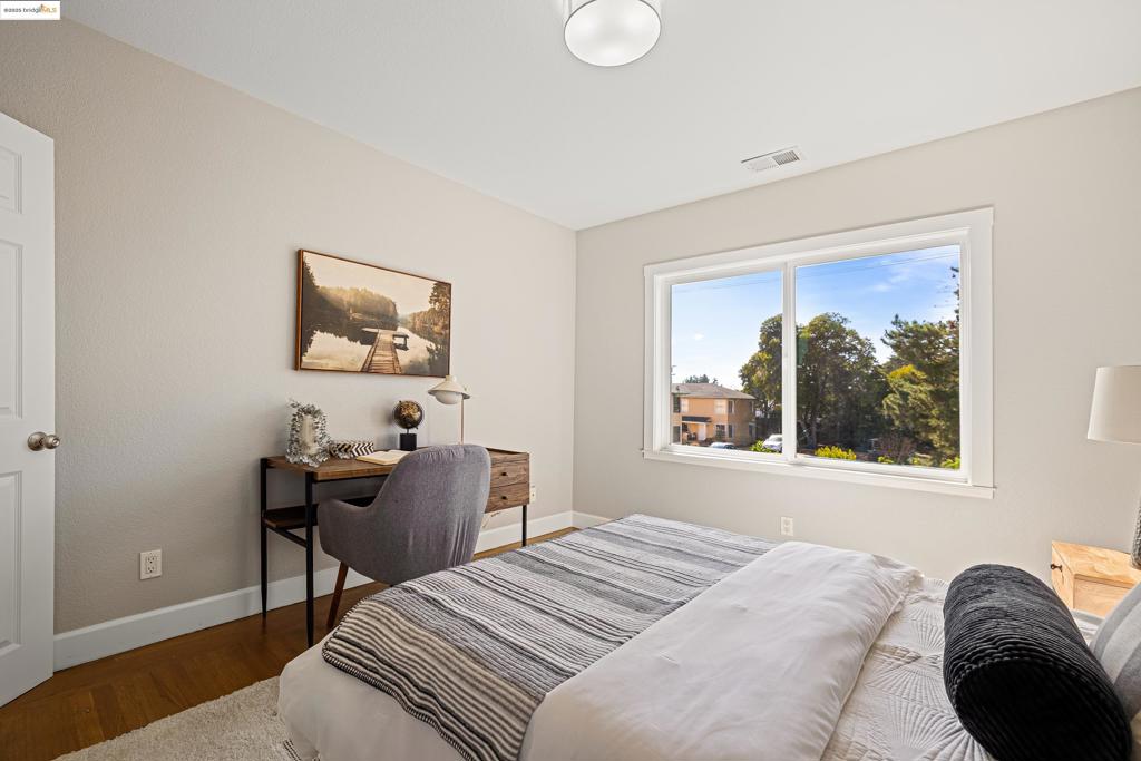 NORTH BERKELEY - Residential