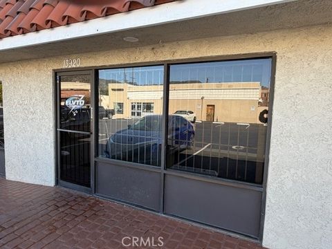 Photo of 13920 C Foothill, Sylmar, CA 91342 (MLS # SR26024825)