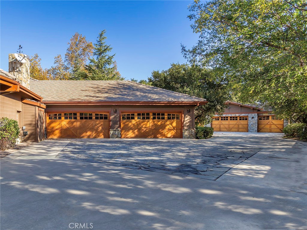 11485 Awenita Court