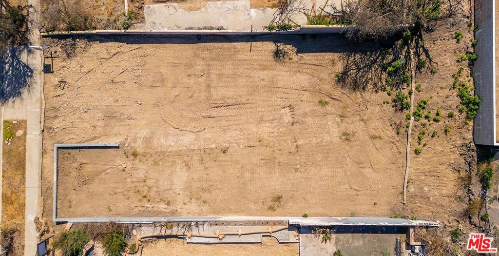 3735 Malibu Vista Drive