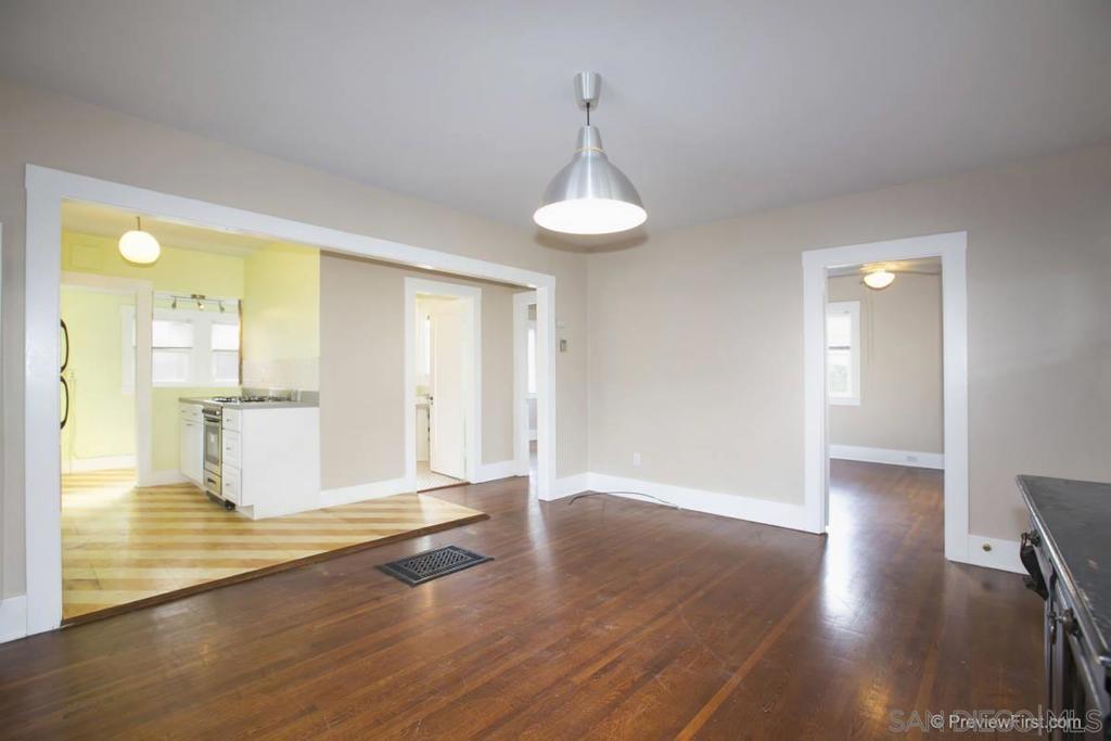 3143 47 30th St.
