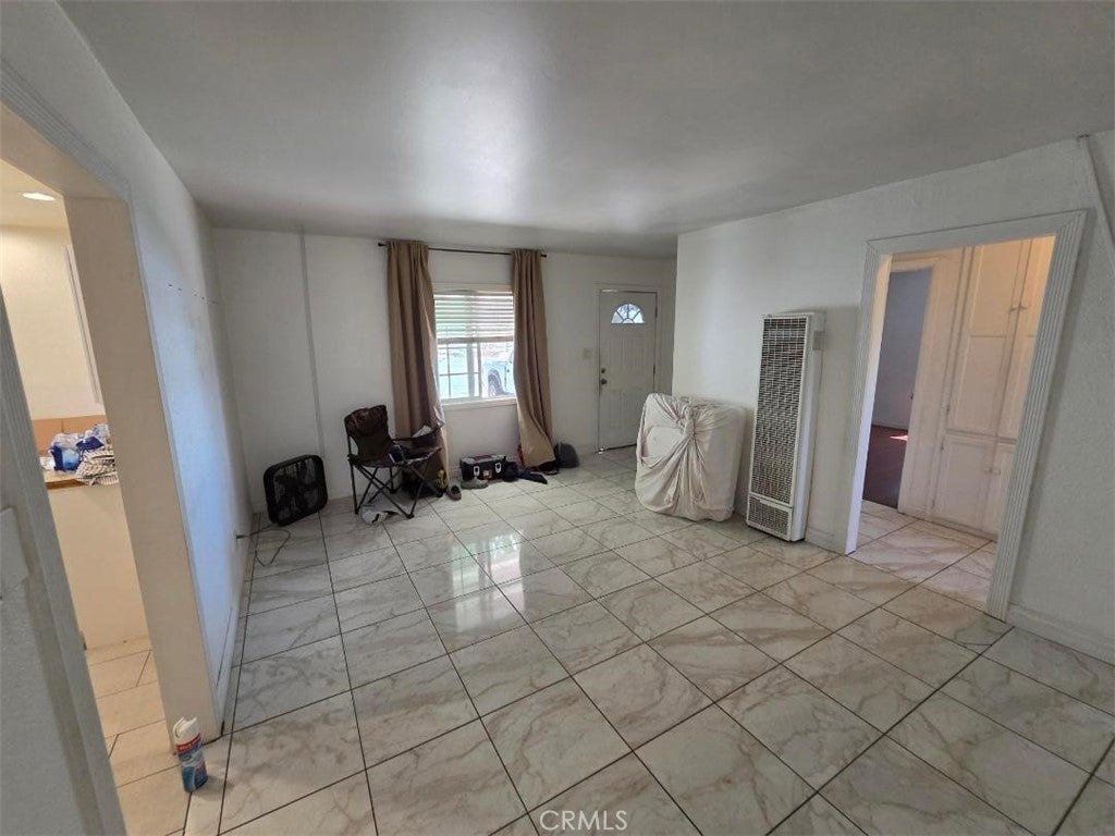 1510 E Avenue R