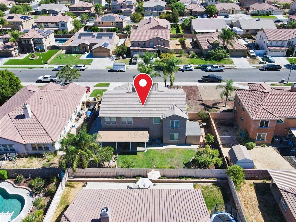 1043 Hawthorne