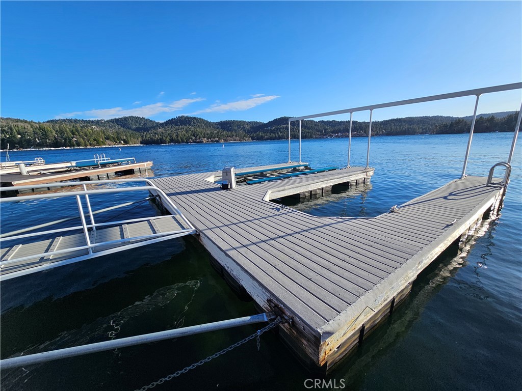295 DOCK N 295 B