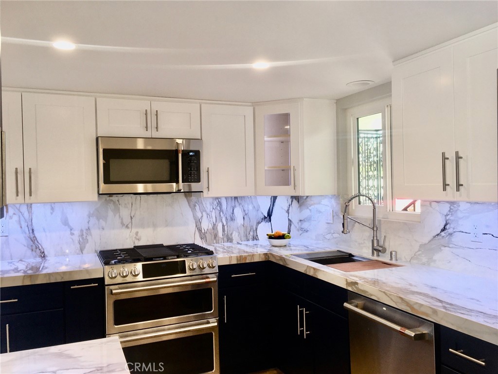 1541 Buena Vista 1