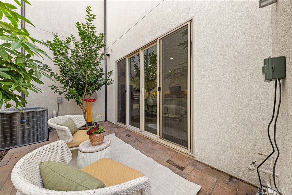 130 Modjeska, Irvine CA 92618 - Photo 18