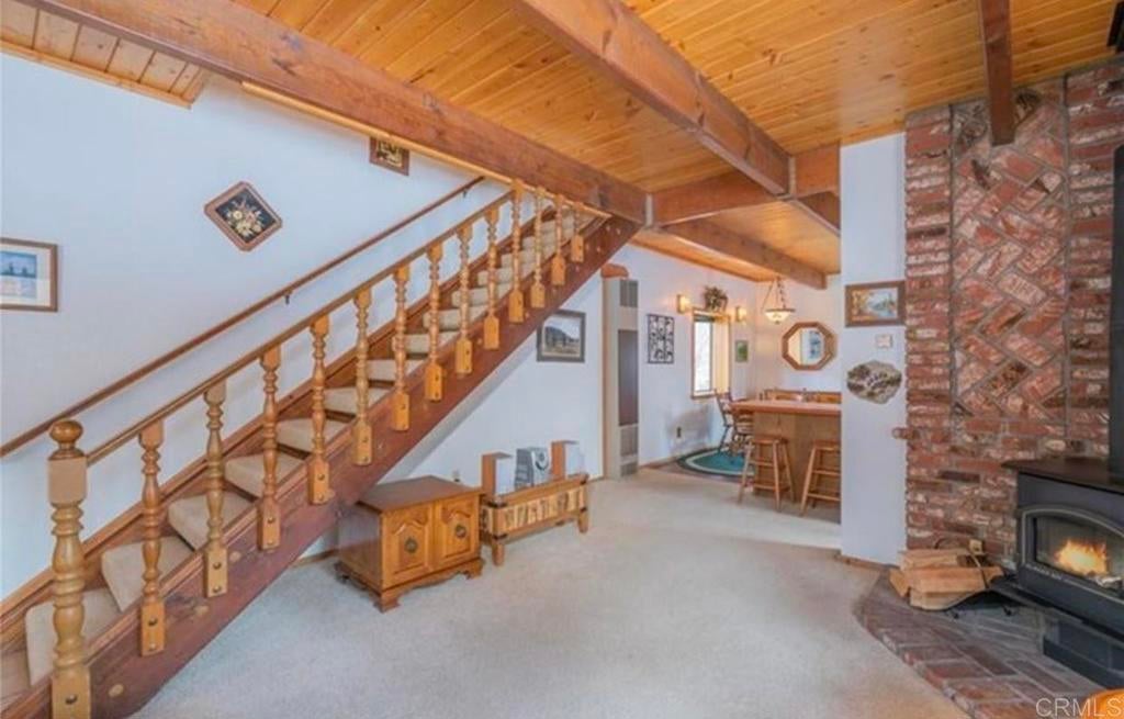 611 Spruce Lane