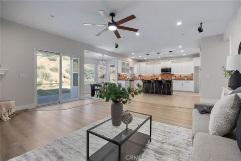 25402 Bellemore Ramona CA 92065