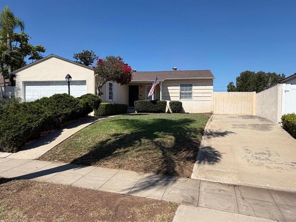 4010 N Hempstead Circle CIR