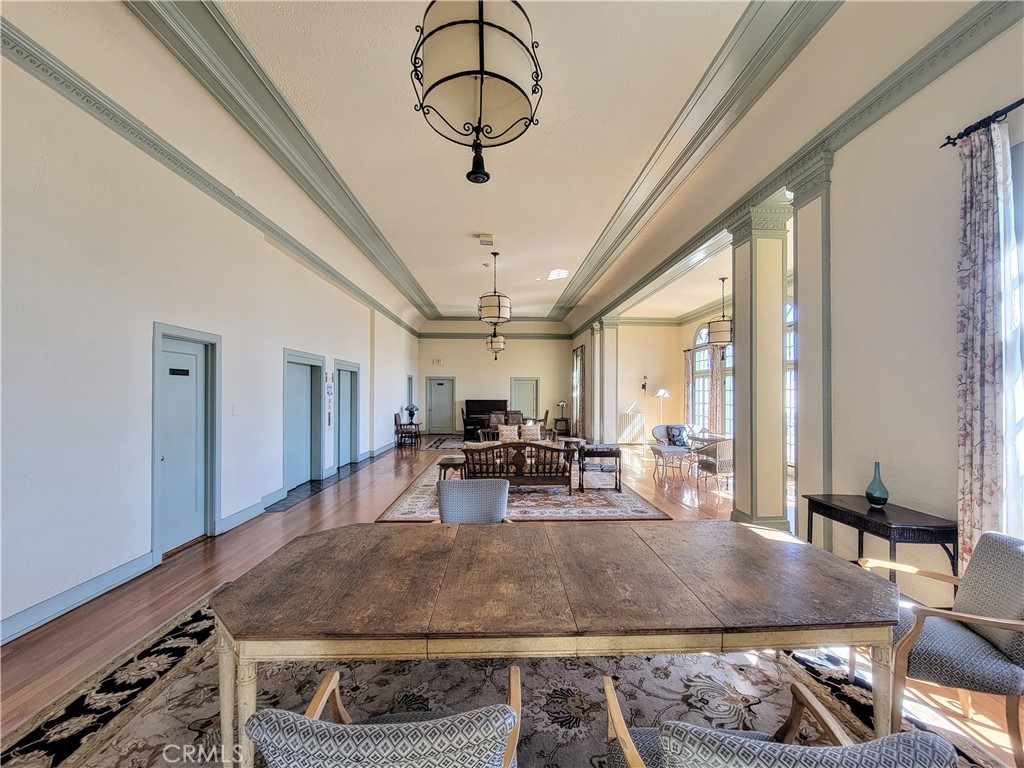 Downtown (DT) - Residential Lease