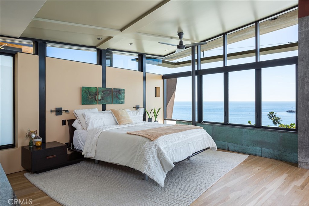 Corona del Mar South of PCH (CDMS) - Residential Lease