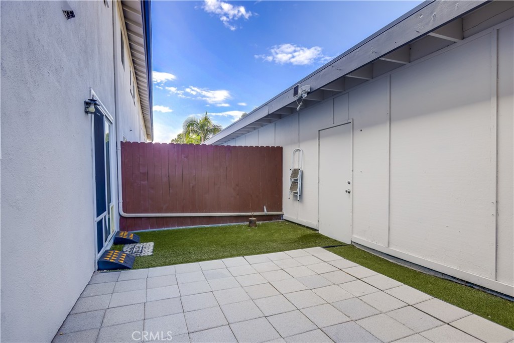 Village Townhomes (VGTH) - Residential Lease
