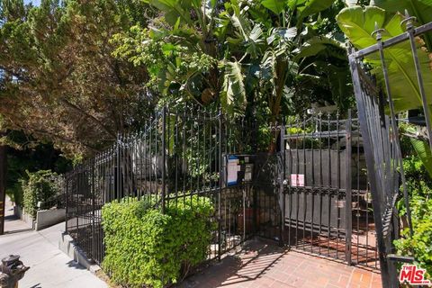 Photo of 1323 N Olive Drive #25B, West Hollywood, CA 90069 (MLS # 25549935)