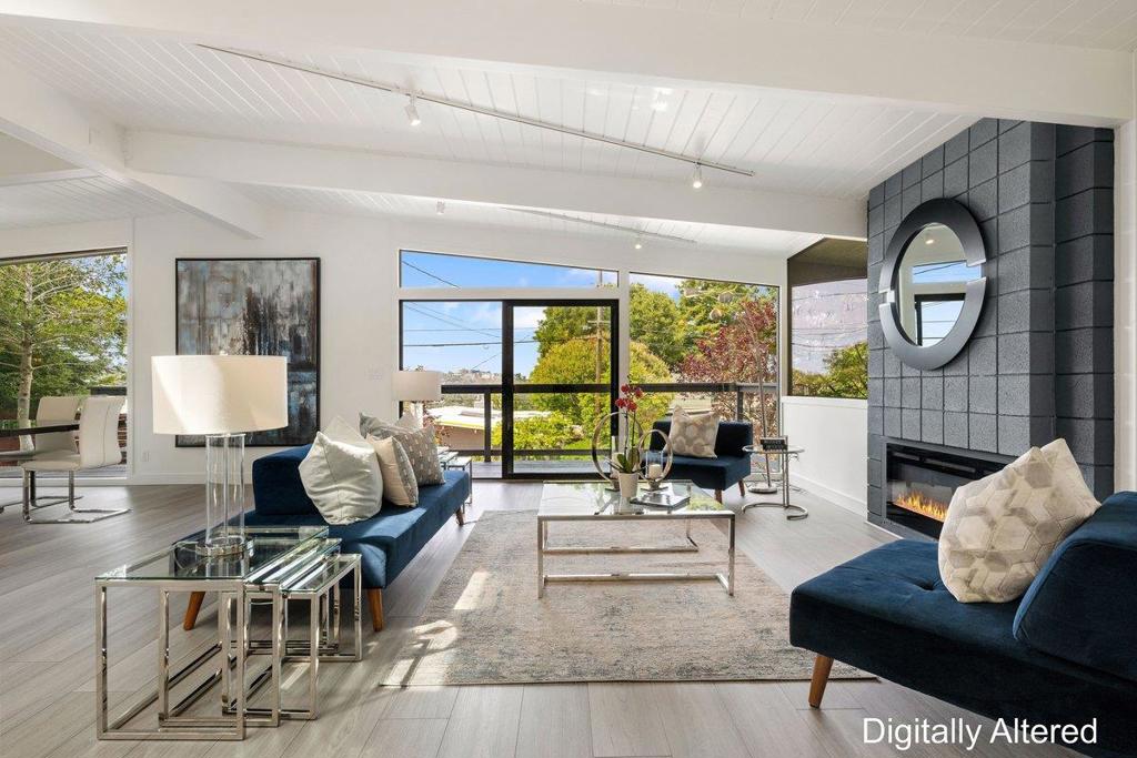 10 Laurel Hill Court
