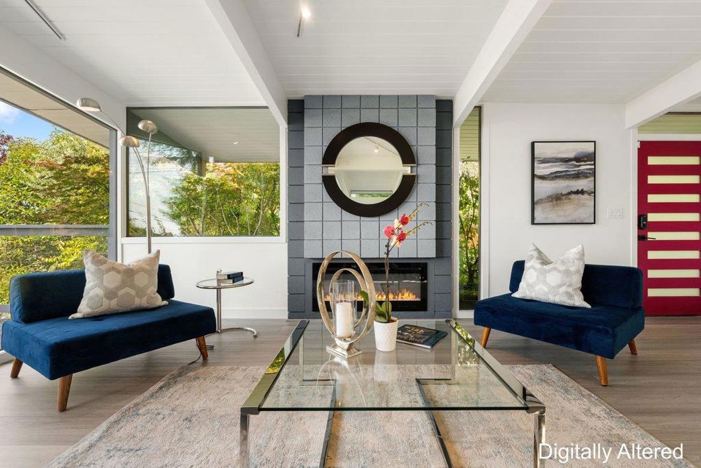 10 Laurel Hill Court