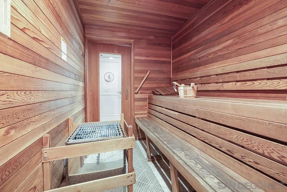 La Jolla - Residential Lease