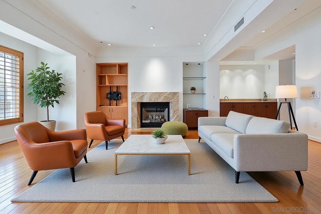 La Jolla - Residential Lease