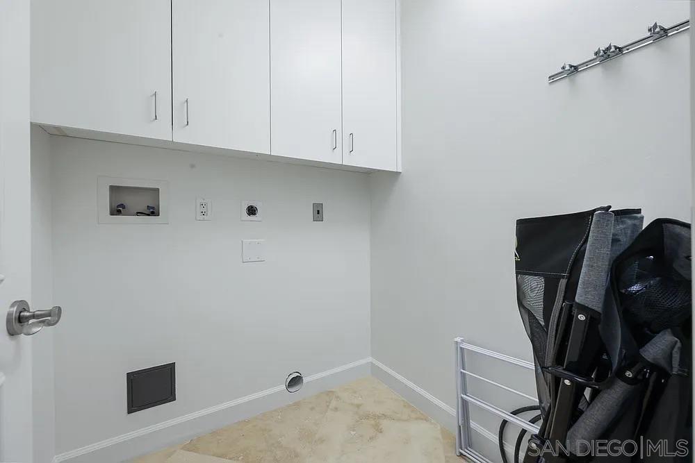 La Jolla - Residential Lease