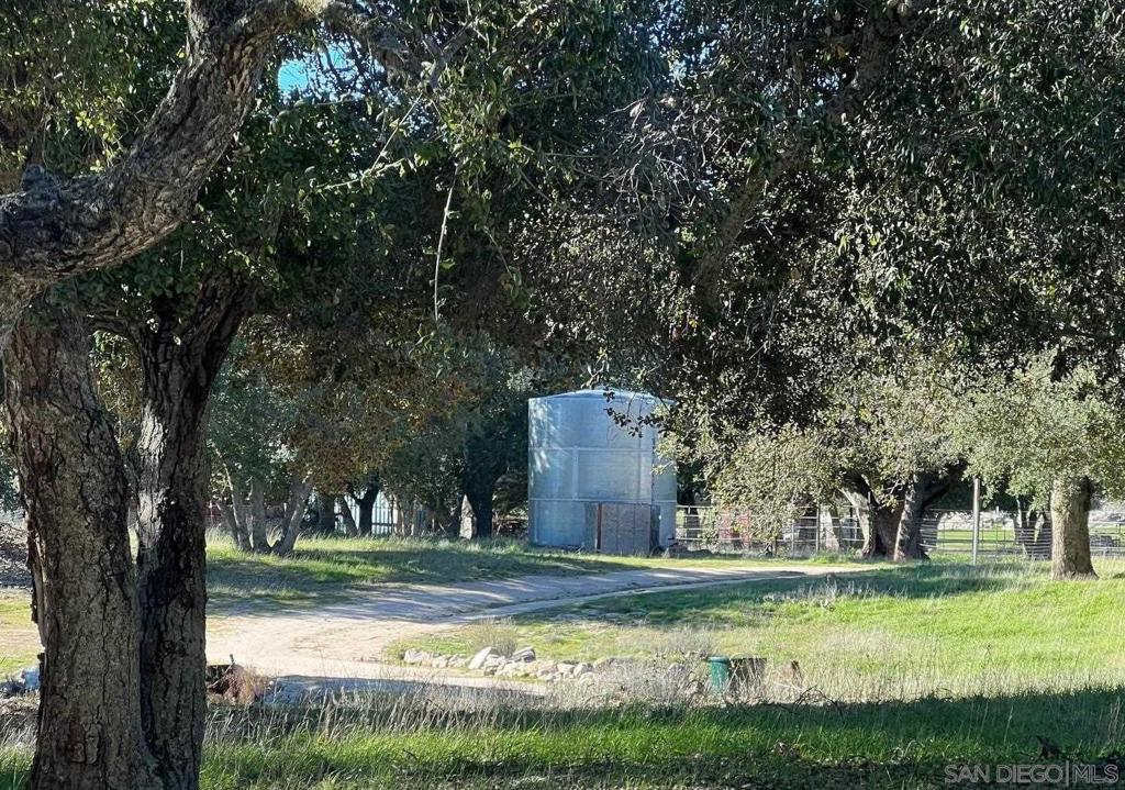 1122 Tierra Del Sol