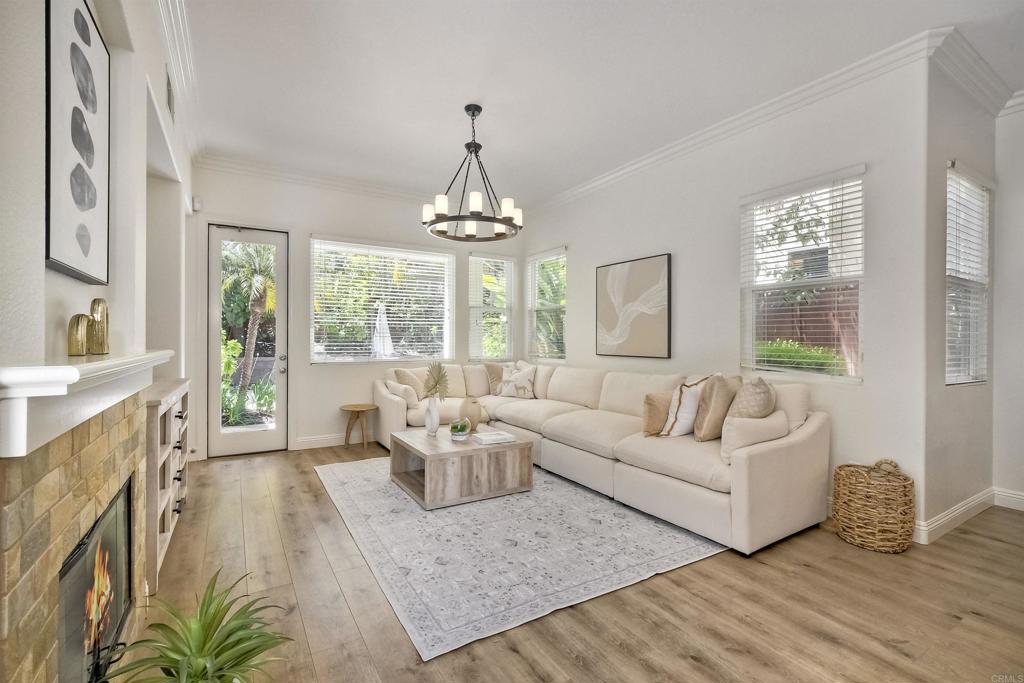 13944 Kerry Lane