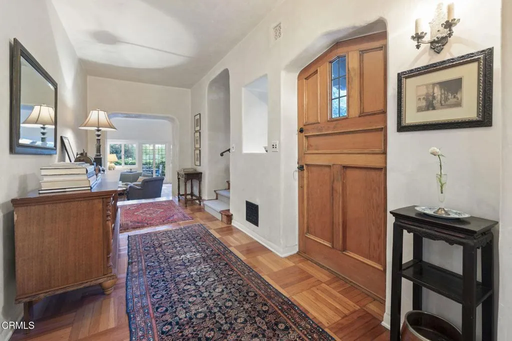 Ojai, California 93023, United States, 4 Bedrooms Bedrooms, ,4 BathroomsBathrooms,Residential,Active,215792