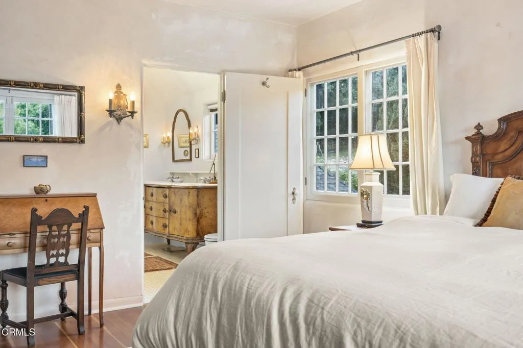 Ojai, California 93023, United States, 4 Bedrooms Bedrooms, ,4 BathroomsBathrooms,Residential,Active,215792