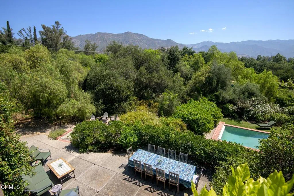Ojai, California 93023, United States, 4 Bedrooms Bedrooms, ,4 BathroomsBathrooms,Residential,Active,215792