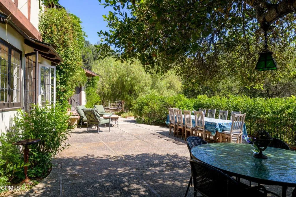 Ojai, California 93023, United States, 4 Bedrooms Bedrooms, ,4 BathroomsBathrooms,Residential,Active,215792