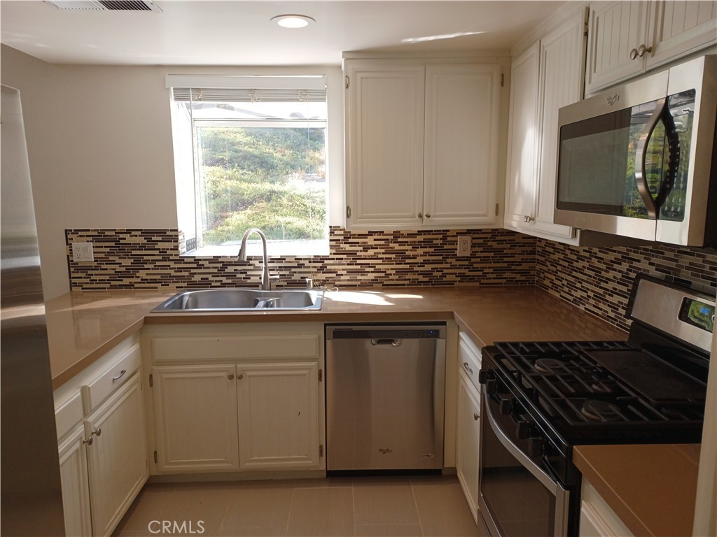26901 Rainbow Glen Drive