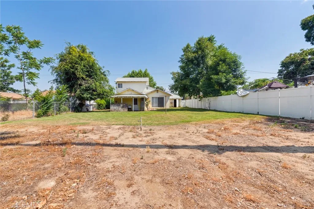 Hemet, California 92544, United States, 4 Bedrooms Bedrooms, ,3 BathroomsBathrooms,Residential,Active,149189