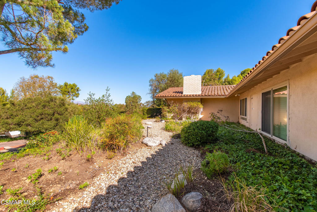 Los Robles Hills-621 - 621 - Residential