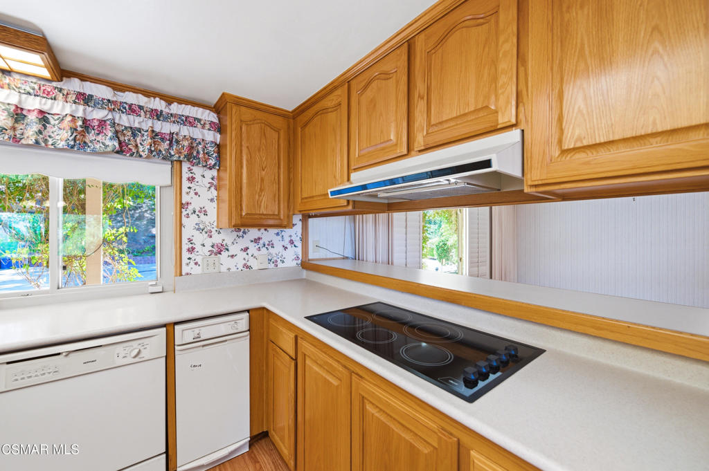 Los Robles Hills-621 - 621 - Residential