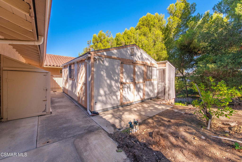 Los Robles Hills-621 - 621 - Residential