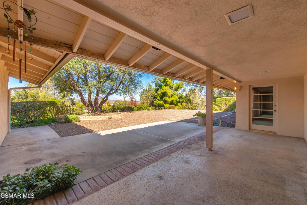 Los Robles Hills-621 - 621 - Residential