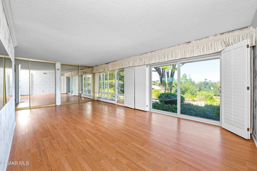 Los Robles Hills-621 - 621 - Residential